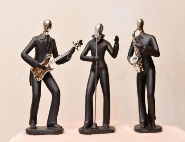 Pair of Musicians – Ceramic Figurines (Vocalist, Saxophonist & Guitarist)